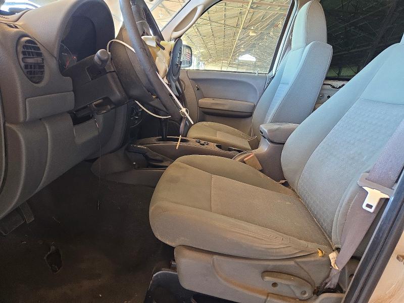 70876576 :رقم المزاد ، 1J4GL48525W681175 vin ، 2005 Jeep Liberty مزاد بيع