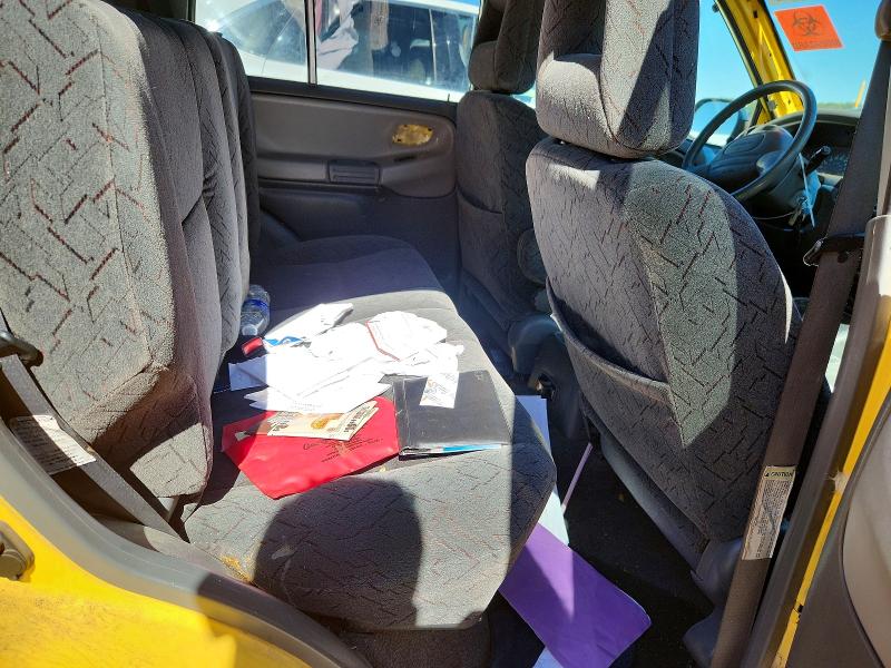 Продаж на аукціоні авто 2003 Chevrolet Tracker, vin: 2CNBJ734836920530, номер лоту: 71636456