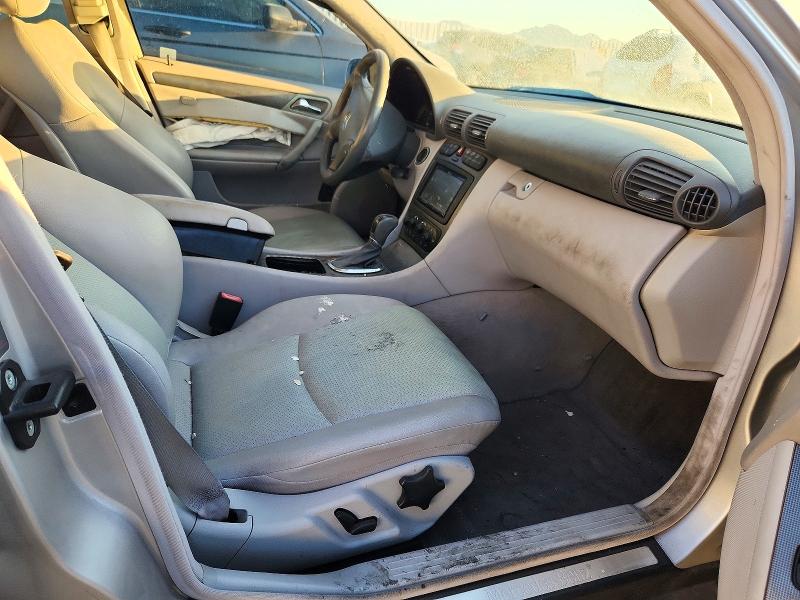 2004 Mercedes-benz C მანქანა იყიდება აუქციონზე, vin: WDBRF40J04F444048, აუქციონის ნომერი: 64696336
