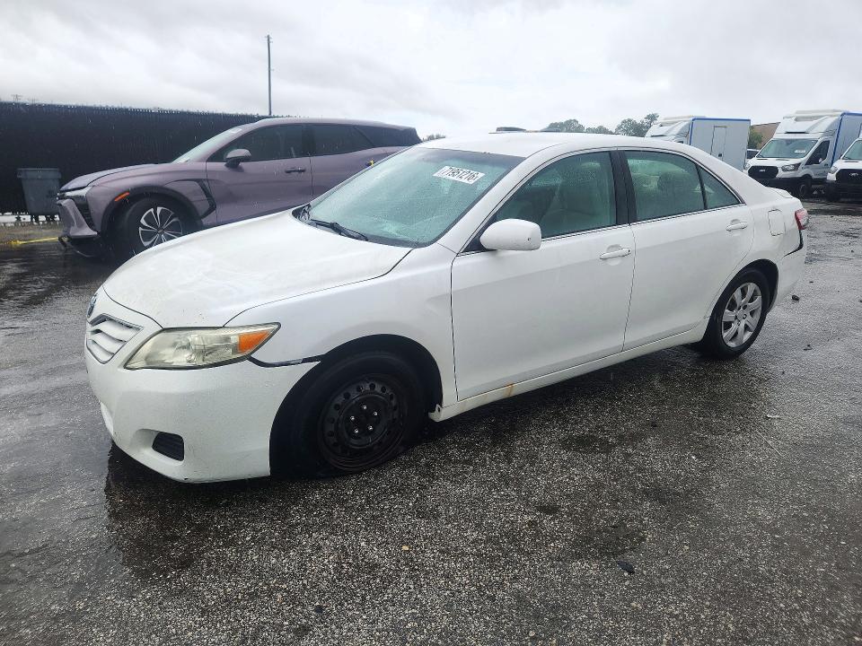 2011 Toyota Camry მანქანა იყიდება აუქციონზე, vin: 4T4BF3EK1BR098892, აუქციონის ნომერი: 71951216