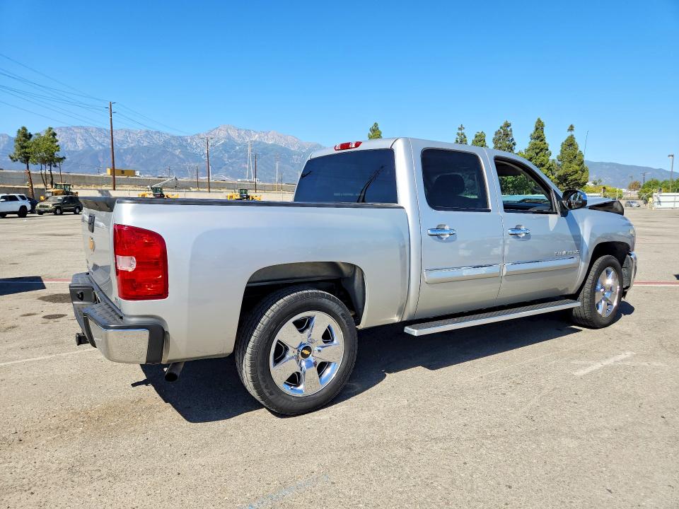 Продаж на аукціоні авто 2011 Chevrolet Silverado, vin: 3GCPCSE08BG299102, номер лоту: 71679436