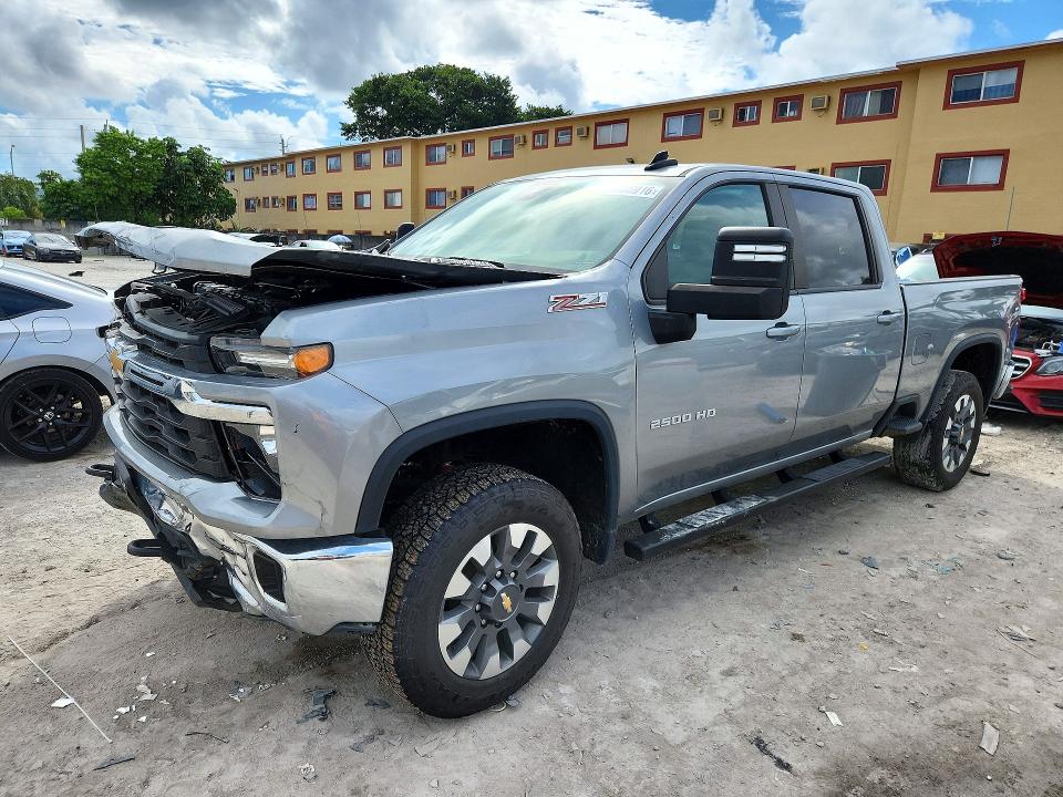 72486916 :رقم المزاد ، 1GC4KNEY0SF259420 vin ، 2025 Chevrolet Silverado مزاد بيع