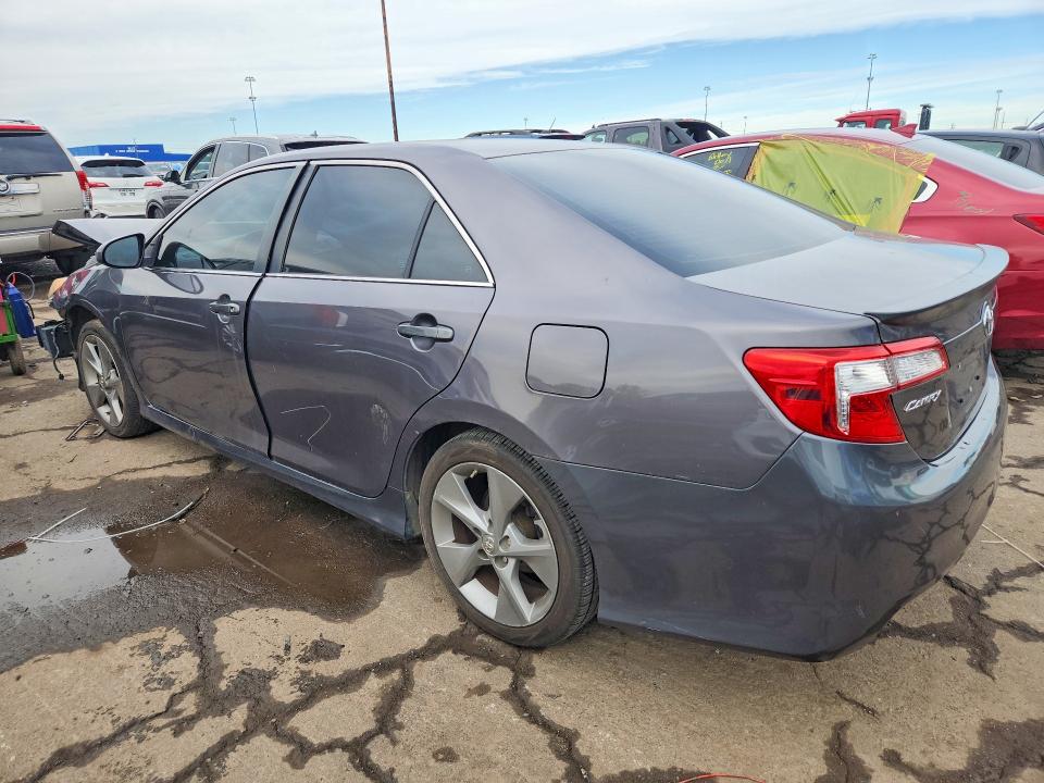 2014 Toyota Camry მანქანა იყიდება აუქციონზე, vin: 4T1BK1FKXEU551758, აუქციონის ნომერი: 71184816