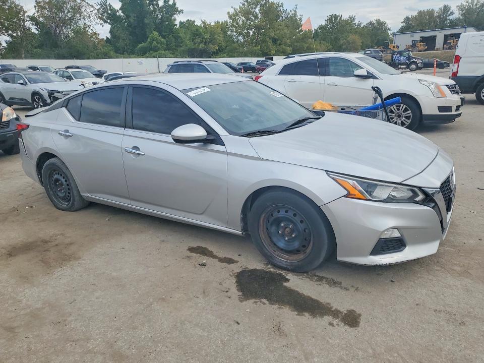 2019 Nissan Altima მანქანა იყიდება აუქციონზე, vin: 1N4BL4BV3KC242899, აუქციონის ნომერი: 71270836