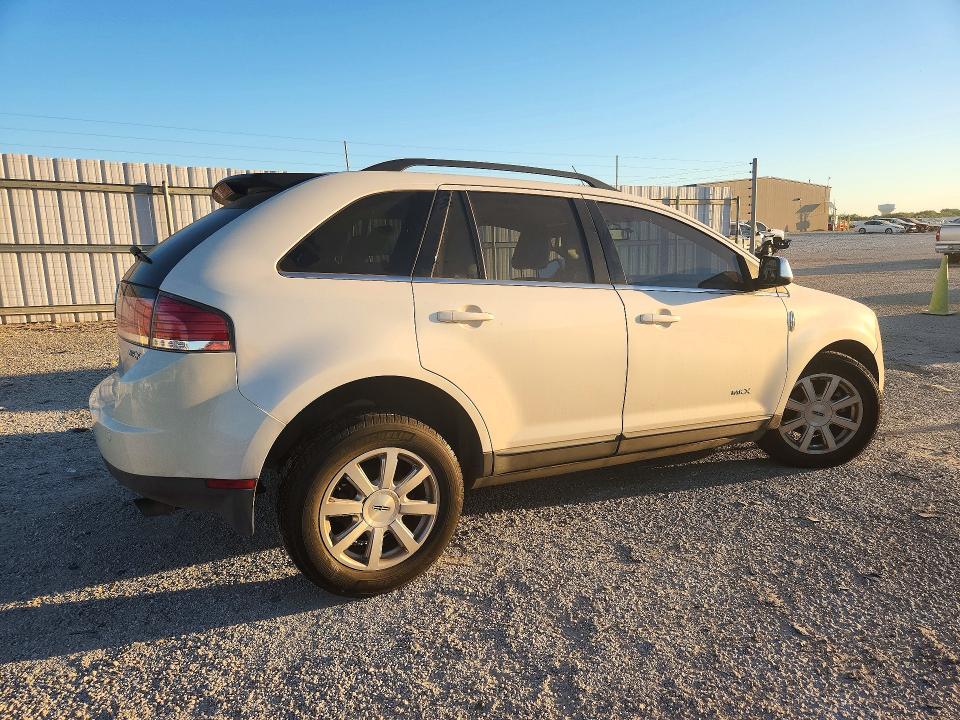Продажа на аукционе авто 2008 Lincoln Mkx, vin: 2LMDU68C68BJ18975, номер лота: 71764056