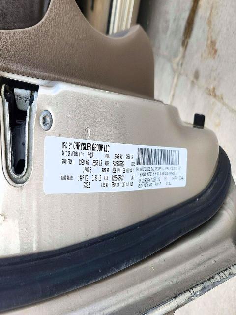 72962386 :رقم المزاد ، 2C4RC1BGXER111697 vin ، 2014 Chrysler Town & Country مزاد بيع