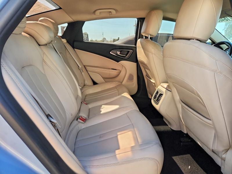 Продажа на аукционе авто 2015 Chrysler 200, vin: 1C3CCCCG6FN653673, номер лота: 71840576