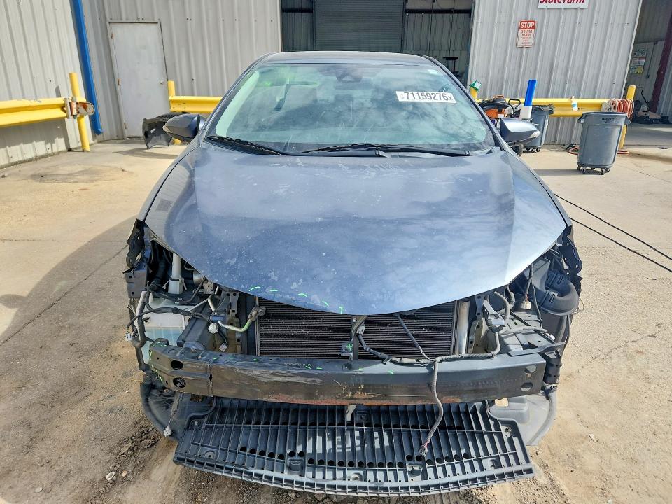 71159276 :رقم المزاد ، 5YFBURHE7KP910027 vin ، 2019 Toyota Corolla مزاد بيع