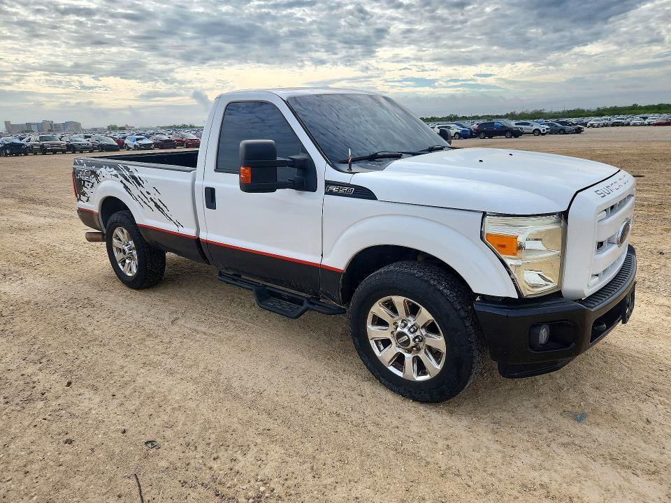 72534976 :رقم المزاد ، 1FTBF2A67FEC55178 vin ، 2015 Ford F250 مزاد بيع