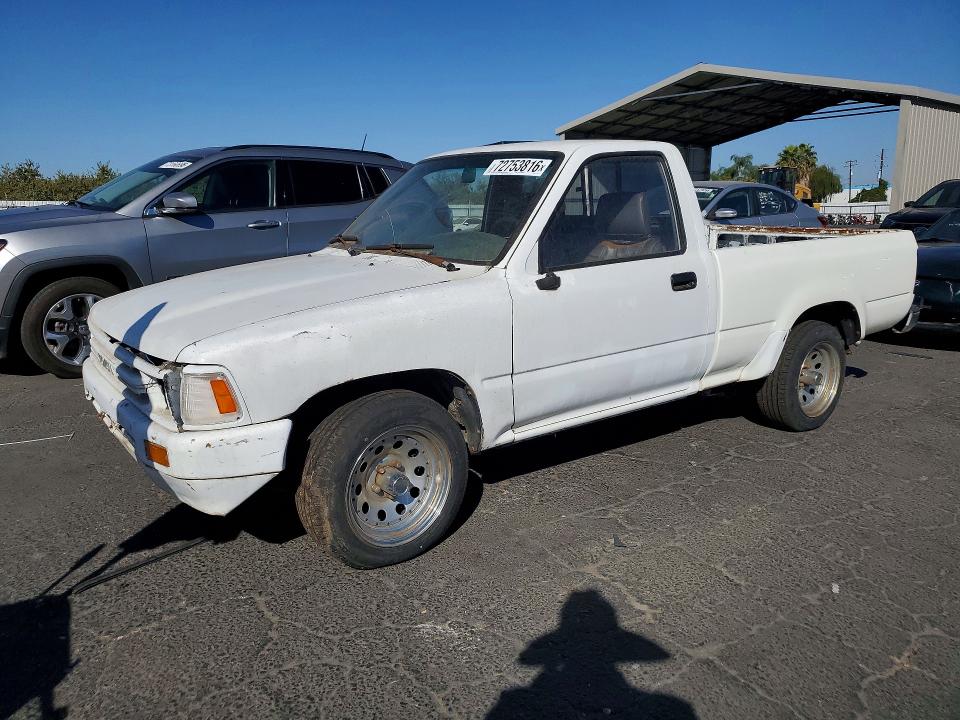 1990 Toyota Pickup მანქანა იყიდება აუქციონზე, vin: JT4RN81R4L5062769, აუქციონის ნომერი: 72753816