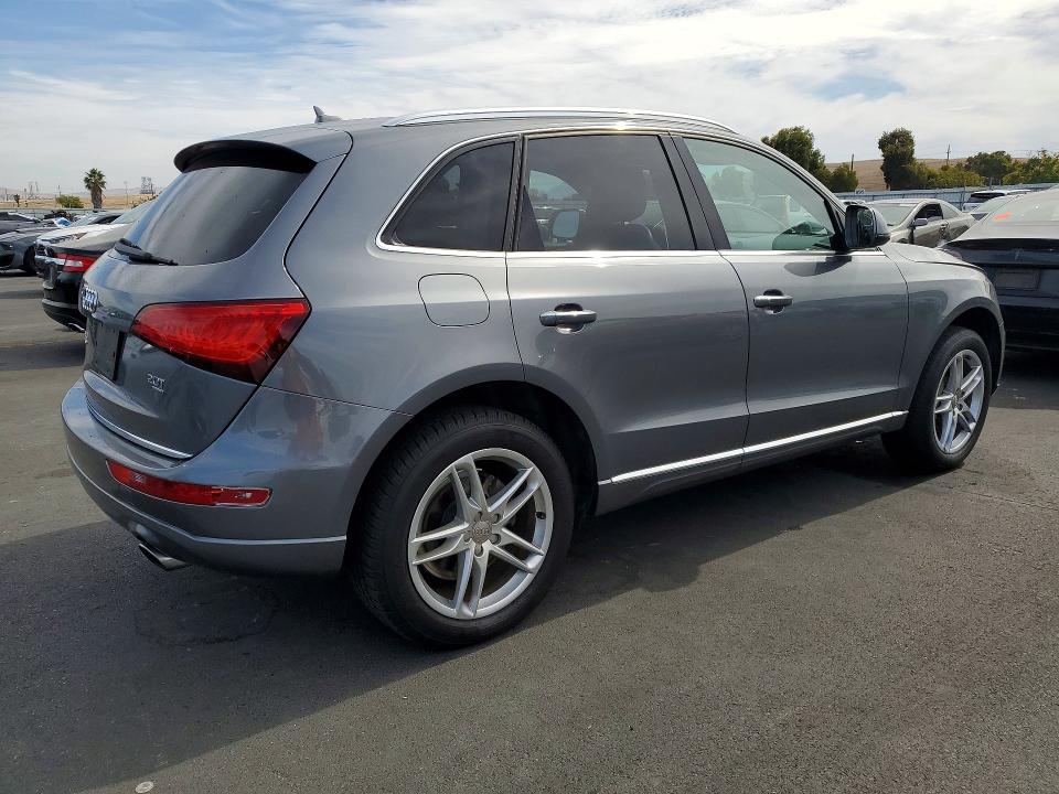 71607756 :رقم المزاد ، WA1CFAFP2FA011553 vin ، 2015 Audi Q5 مزاد بيع