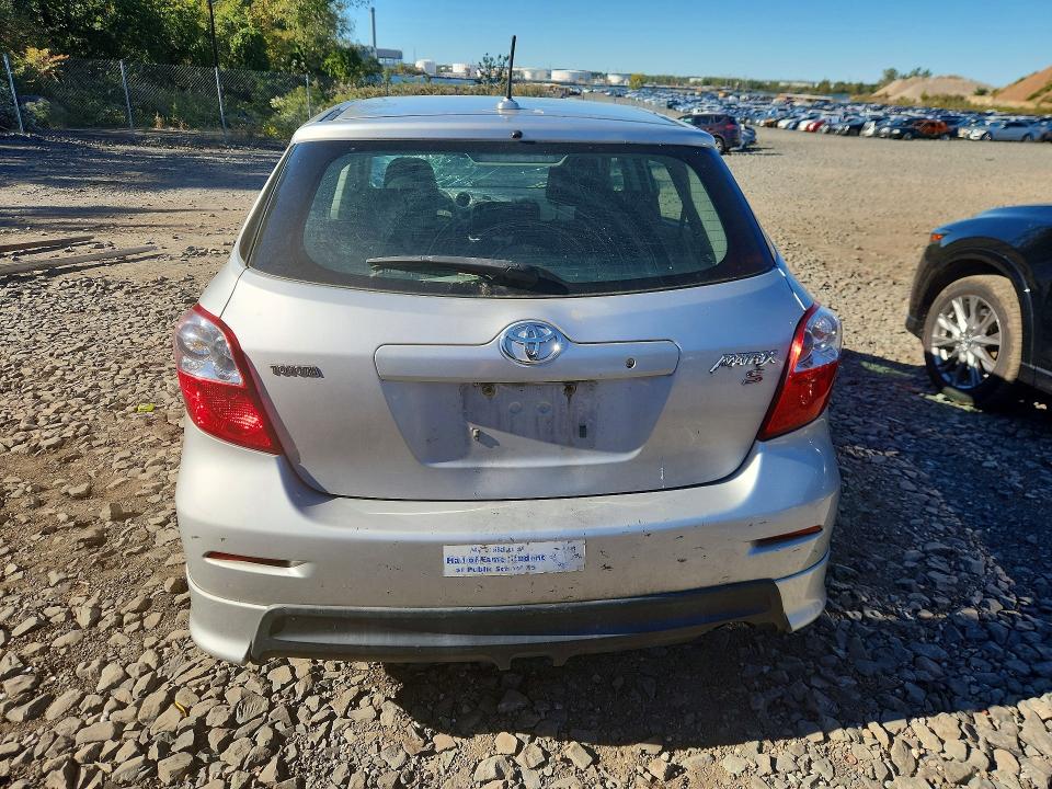 70993646 :رقم المزاد ، 2T1KE40E39C030447 vin ، 2009 Toyota Matrix مزاد بيع