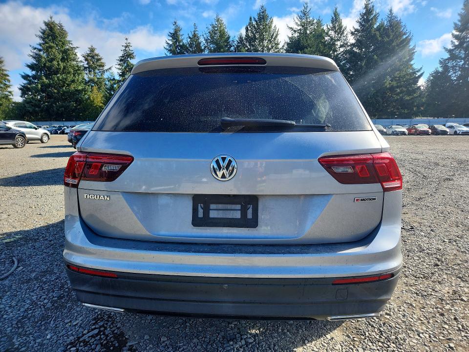 72317576 :رقم المزاد ، 3VV0B7AX4LM057867 vin ، 2020 Volkswagen Tiguan مزاد بيع