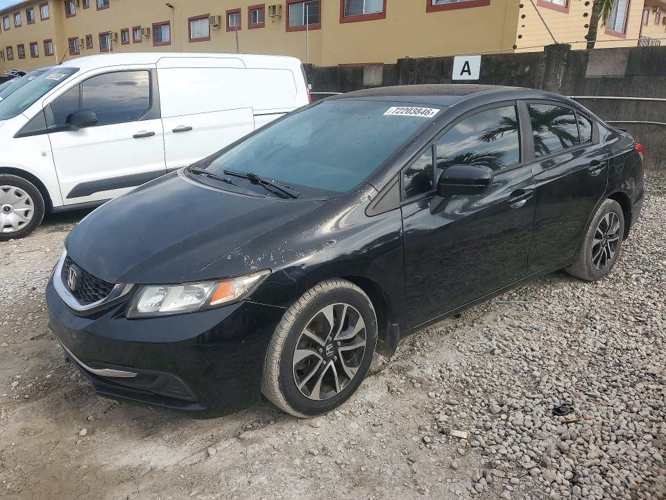 2015 Honda Civic მანქანა იყიდება აუქციონზე, vin: 19XFB2F53FE035845, აუქციონის ნომერი: 72203846