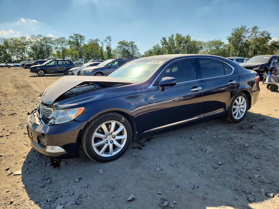 71090736 :رقم المزاد ، JTHBL46FX85053711 vin ، 2008 Lexus Ls مزاد بيع