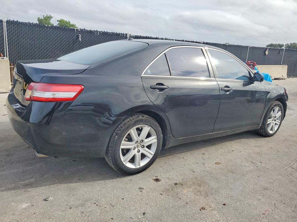 Aukcja sprzedaży 2011 Toyota Camry, vin: 4T1BF3EK3BU677599, numer aukcji: 71072896