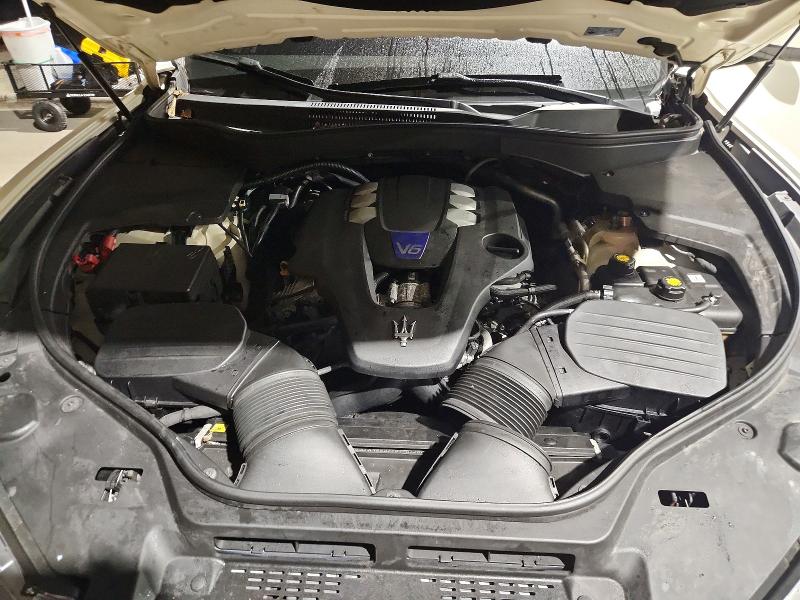 70777146 :رقم المزاد ، ZN661YUS5KX338519 vin ، 2019 Maserati Levante مزاد بيع
