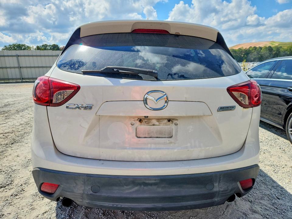 70111196 :رقم المزاد ، JM3KE2BY3G0830661 vin ، 2016 Mazda Cx-5 مزاد بيع