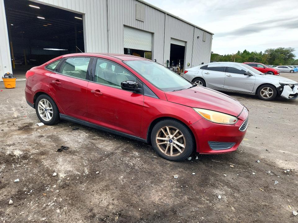 2017 Ford Focus მანქანა იყიდება აუქციონზე, vin: 1FADP3F26HL311990, აუქციონის ნომერი: 73644146