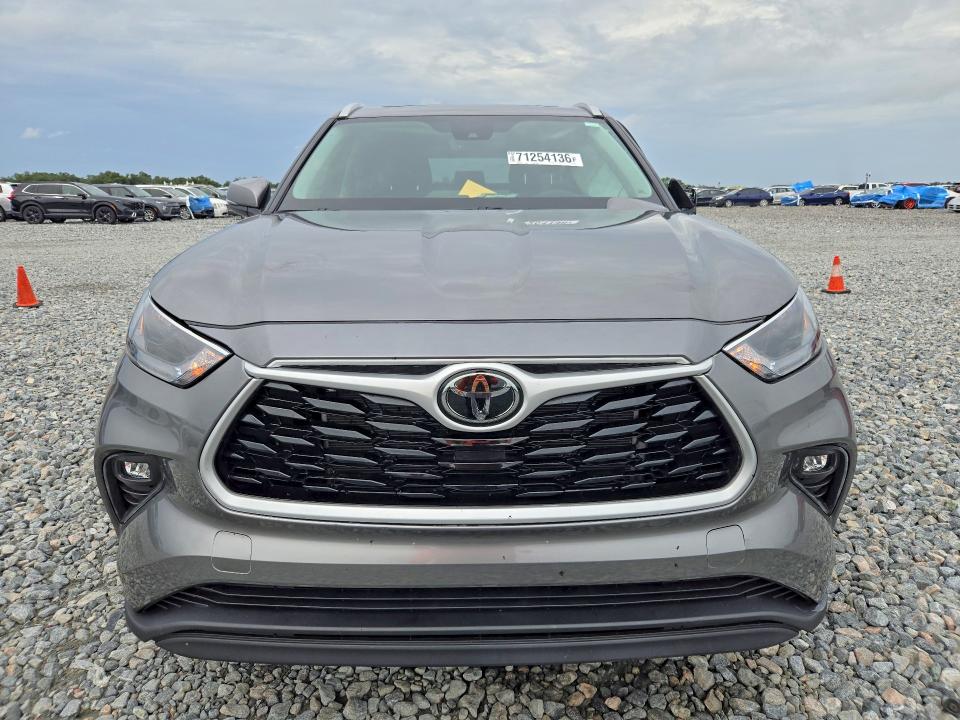 Продажа на аукционе авто 2026 Toyota Highlander, vin: 5TDKDRBHXTS604211, номер лота: 71254136