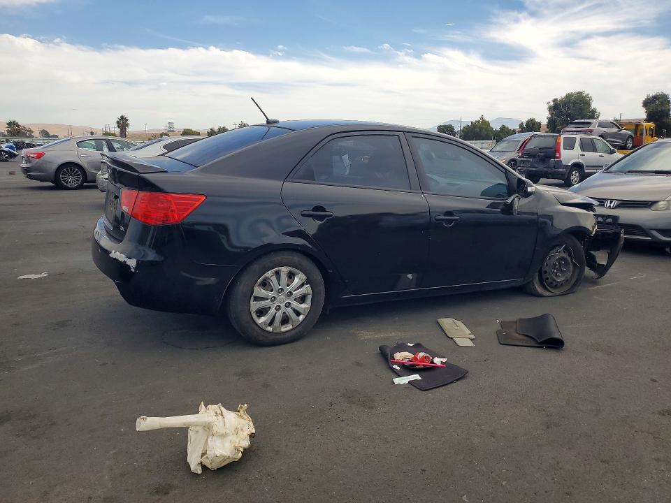 71430146 :رقم المزاد ، KNAFU4A24A5239154 vin ، 2010 Kia Forte مزاد بيع
