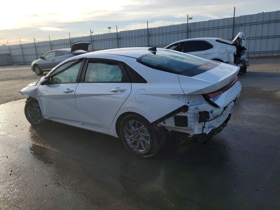 2026 Hyundai Elantra Hybrid მანქანა იყიდება აუქციონზე, vin: KMHLM4DJ2TU205629, აუქციონის ნომერი: 71635456