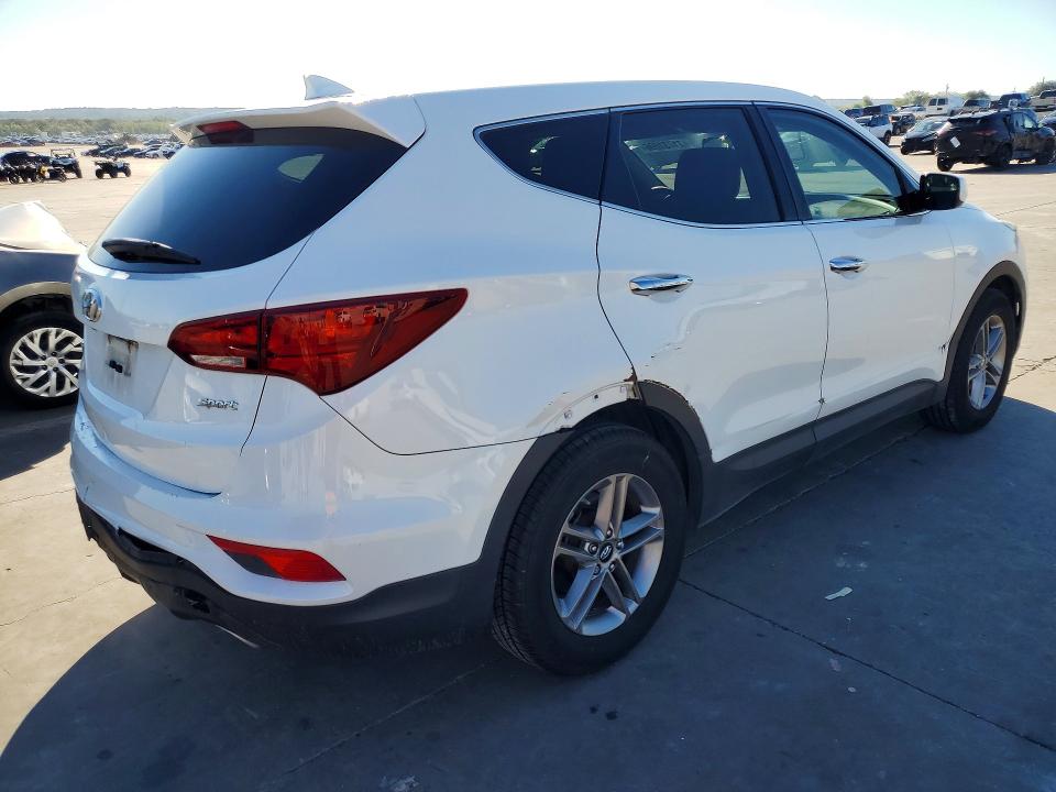 2017 Hyundai Santa Fe Sport მანქანა იყიდება აუქციონზე, vin: 5XYZT3LB5HG394260, აუქციონის ნომერი: 71731696