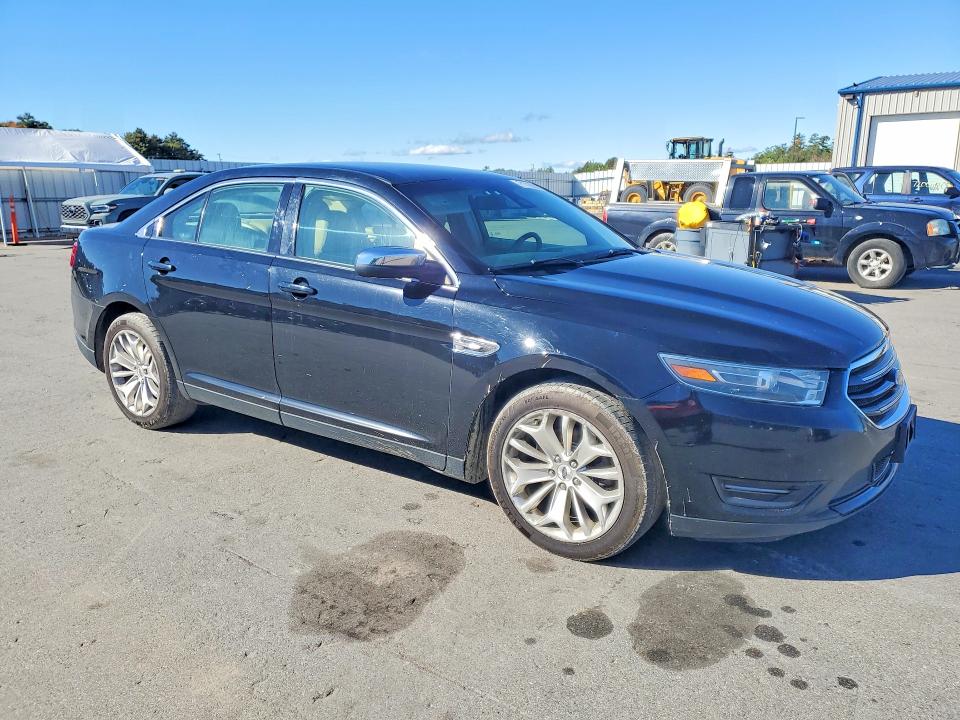 2017 Ford Taurus მანქანა იყიდება აუქციონზე, vin: 1FAHP2F8XHG129136, აუქციონის ნომერი: 71719096