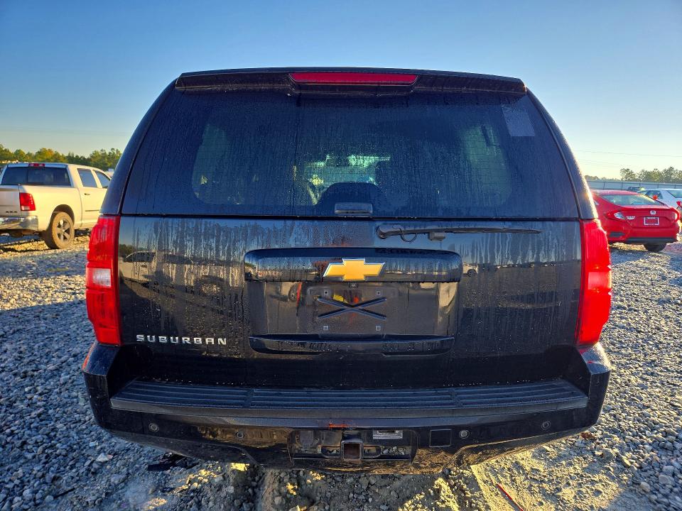 Продаж на аукціоні авто 2014 Chevrolet Suburban, vin: 1GNSCJE08ER137700, номер лоту: 72555086