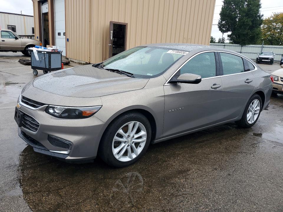 71186836 :رقم المزاد ، 1G1ZE5ST3HF279202 vin ، 2017 Chevrolet Malibu مزاد بيع