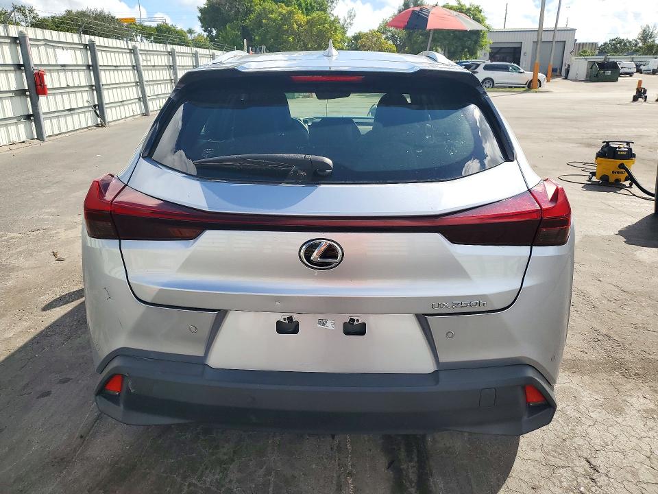 2023 Lexus Ux 250h მანქანა იყიდება აუქციონზე, vin: JTHP6JBHXP2152371, აუქციონის ნომერი: 73423306