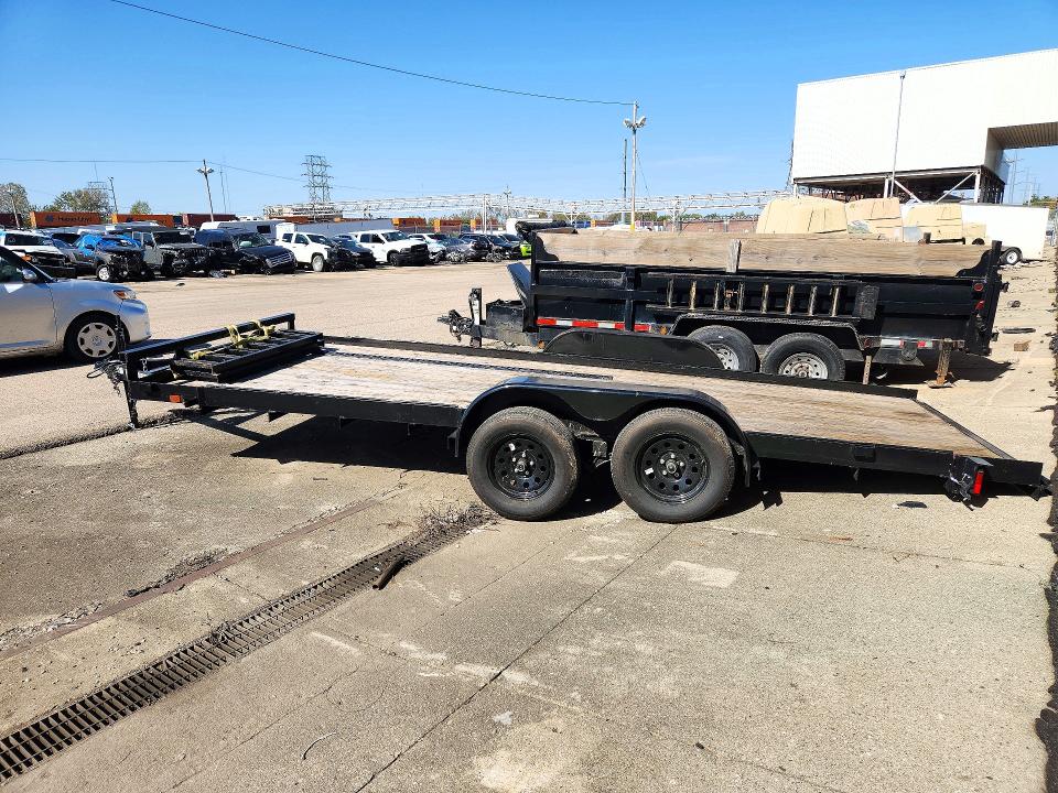 72488276 :رقم المزاد ، 4YMBU1820TG005698 vin ، 2026 Carry On Trailers مزاد بيع