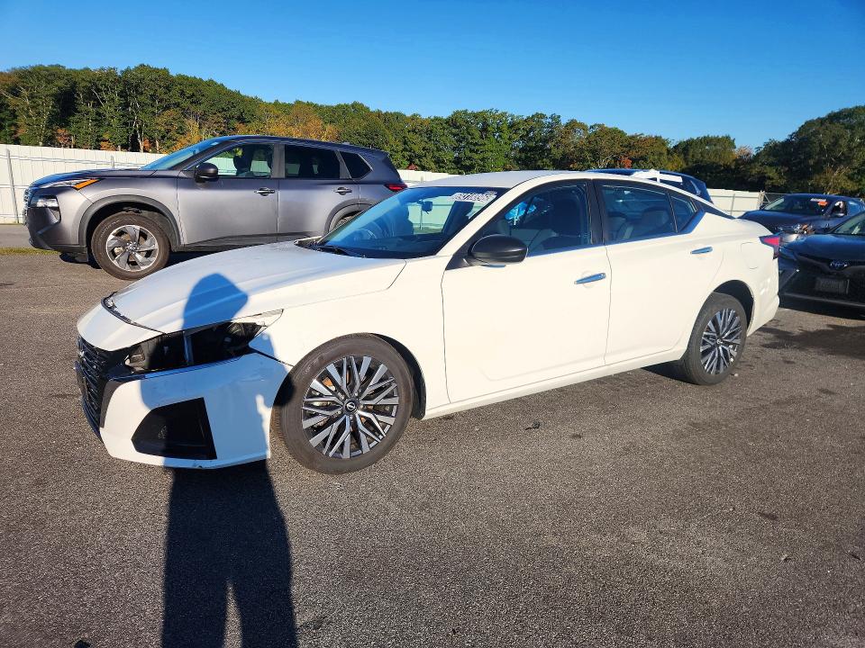 69318896 :رقم المزاد ، 1N4BL4DV9SN395207 vin ، 2025 Nissan Altima مزاد بيع