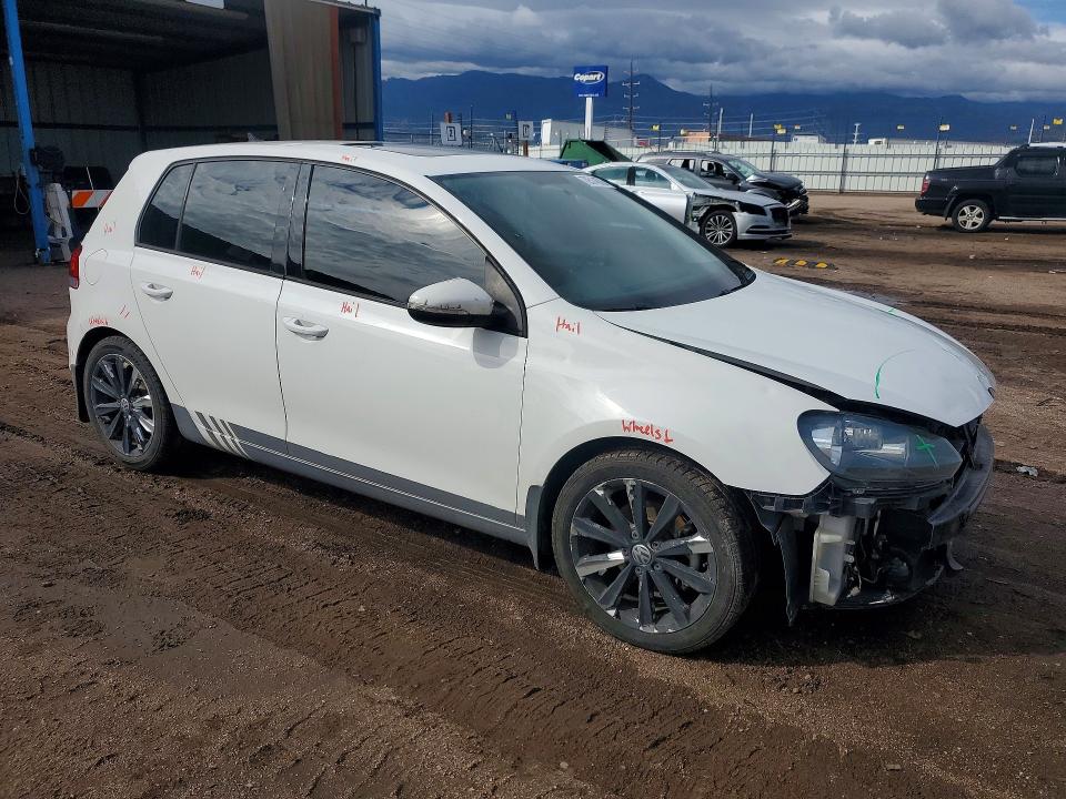 Продажа на аукционе авто 2013 Volkswagen Golf, vin: WVWDM7AJ4DW131652, номер лота: 70514676