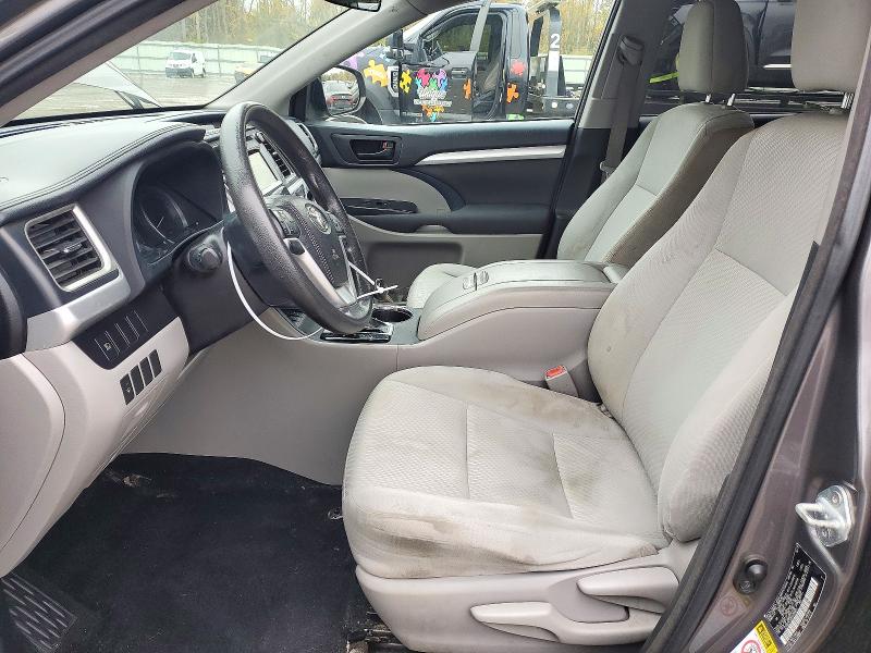 2017 Toyota Highlander მანქანა იყიდება აუქციონზე, vin: 5TDBZRFH0HS439921, აუქციონის ნომერი: 72922896