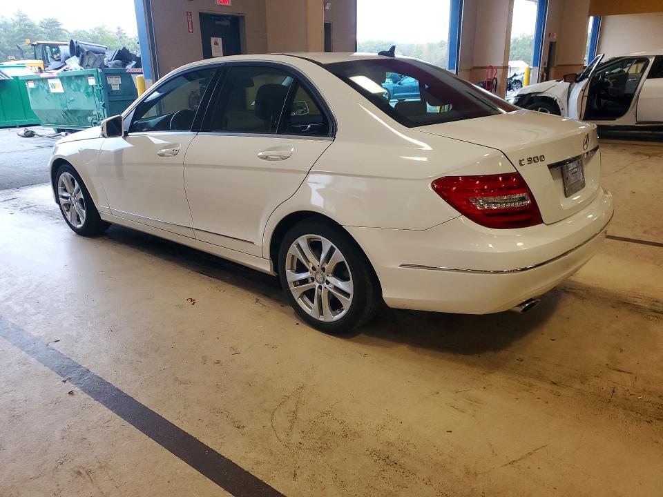 Aukcja sprzedaży 2013 Mercedes-benz C, vin: WDDGF8AB6DR270112, numer aukcji: 72122586