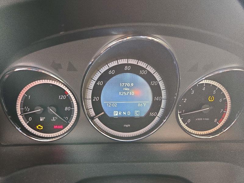2010 Mercedes-benz C მანქანა იყიდება აუქციონზე, vin: WDDGF5EB0AR108478, აუქციონის ნომერი: 73735466