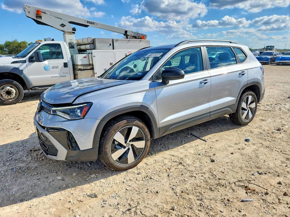 2026 Volkswagen Taos მანქანა იყიდება აუქციონზე, vin: 3VV8C7B22TM034090, აუქციონის ნომერი: 71506566