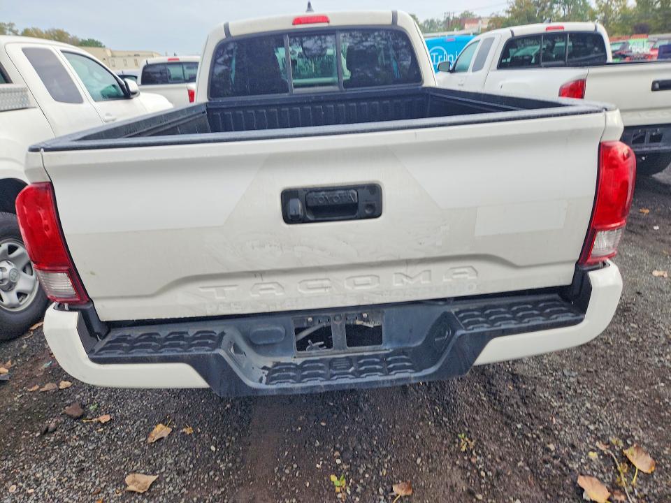 69417416 :رقم المزاد ، 3TYRX5GN4PT083381 vin ، 2023 Toyota Tacoma مزاد بيع