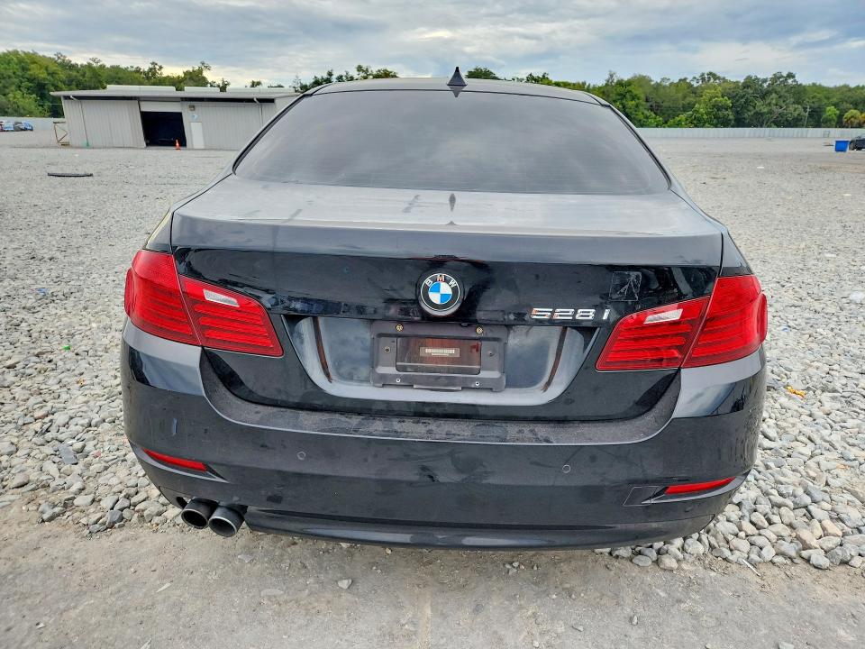Продаж на аукціоні авто 2016 Bmw 528, vin: WBA5A5C57GG350182, номер лоту: 71222216