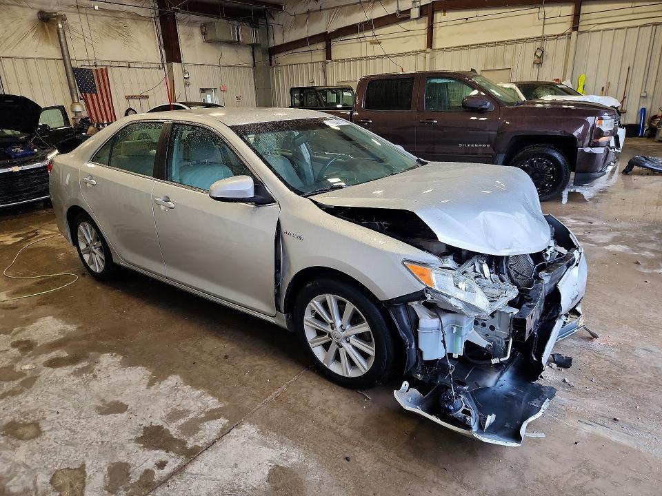 Продажа на аукционе авто 2014 Toyota Camry Hybrid, vin: 4T1BD1FK5EU102059, номер лота: 70802116