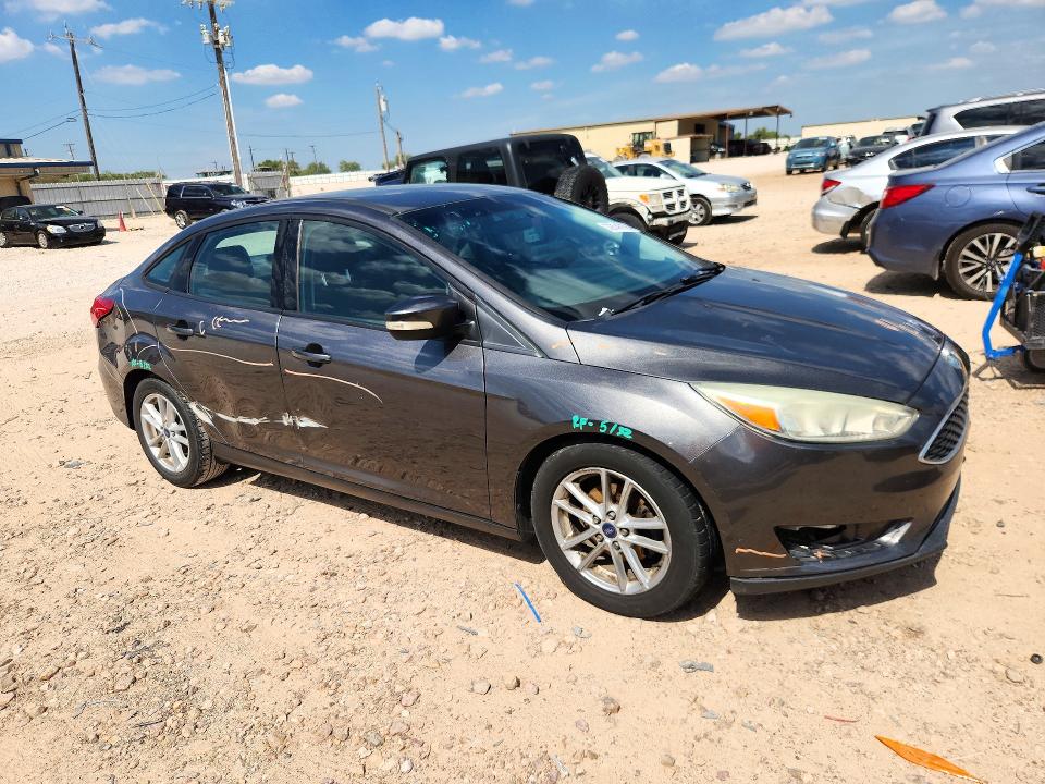 72148936 :رقم المزاد ، 1FADP3F28FL233645 vin ، 2015 Ford Focus مزاد بيع