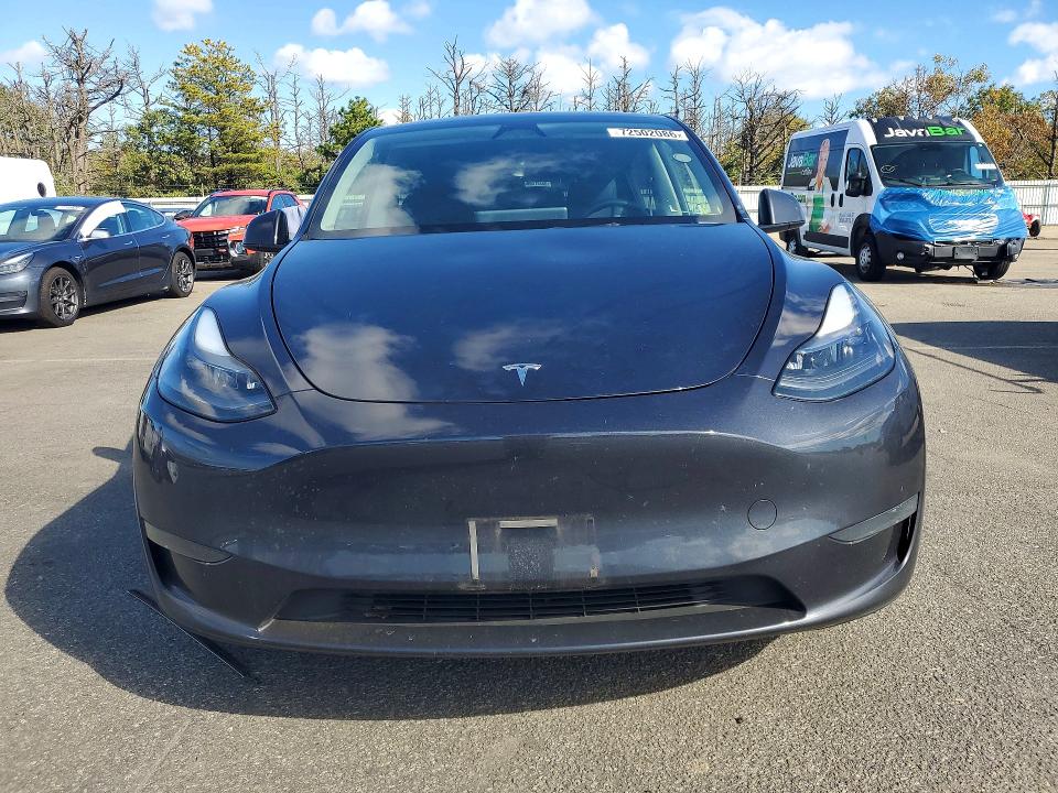 Продажа на аукционе авто 2024 Tesla Model Y, vin: 7SAYGDEE2RA286491, номер лота: 72502086