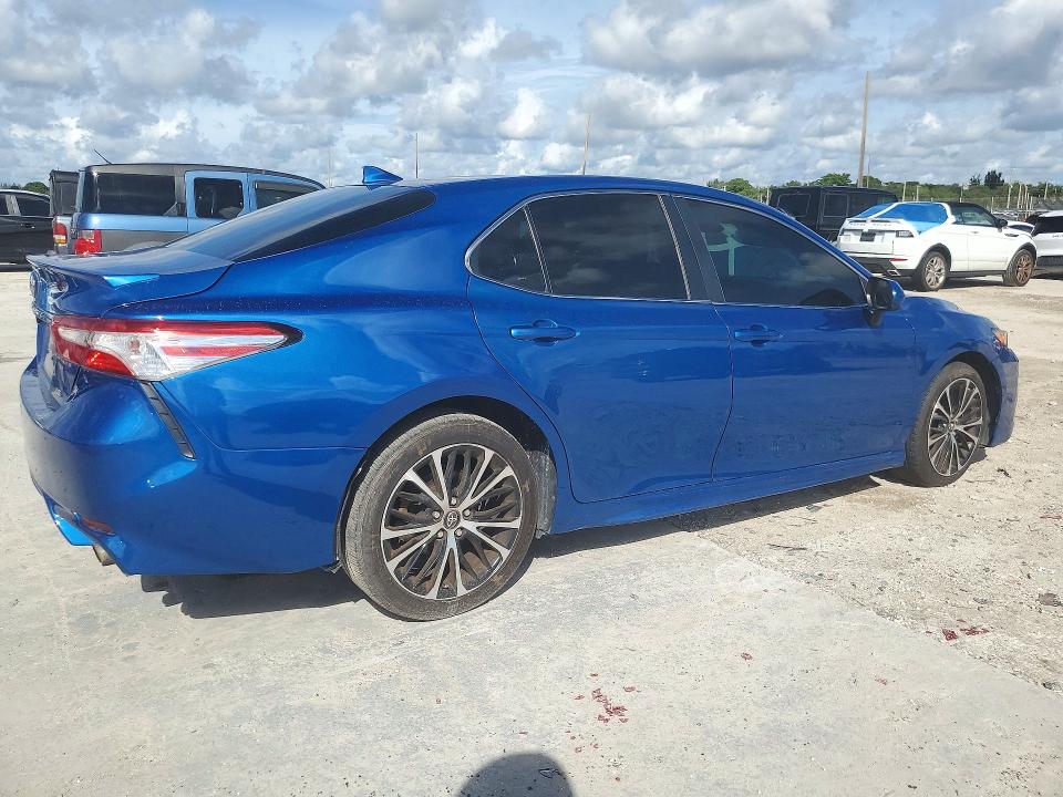 2019 Toyota Camry მანქანა იყიდება აუქციონზე, vin: 4T1B11HK8KU233956, აუქციონის ნომერი: 71989876