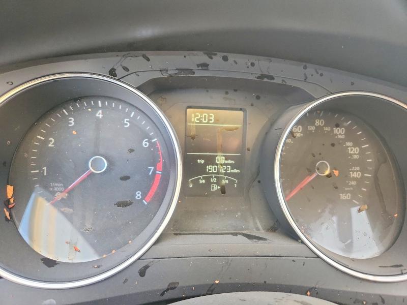 61059536 :رقم المزاد ، 3VWD17AJ1FM257282 vin ، 2015 Volkswagen Jetta مزاد بيع