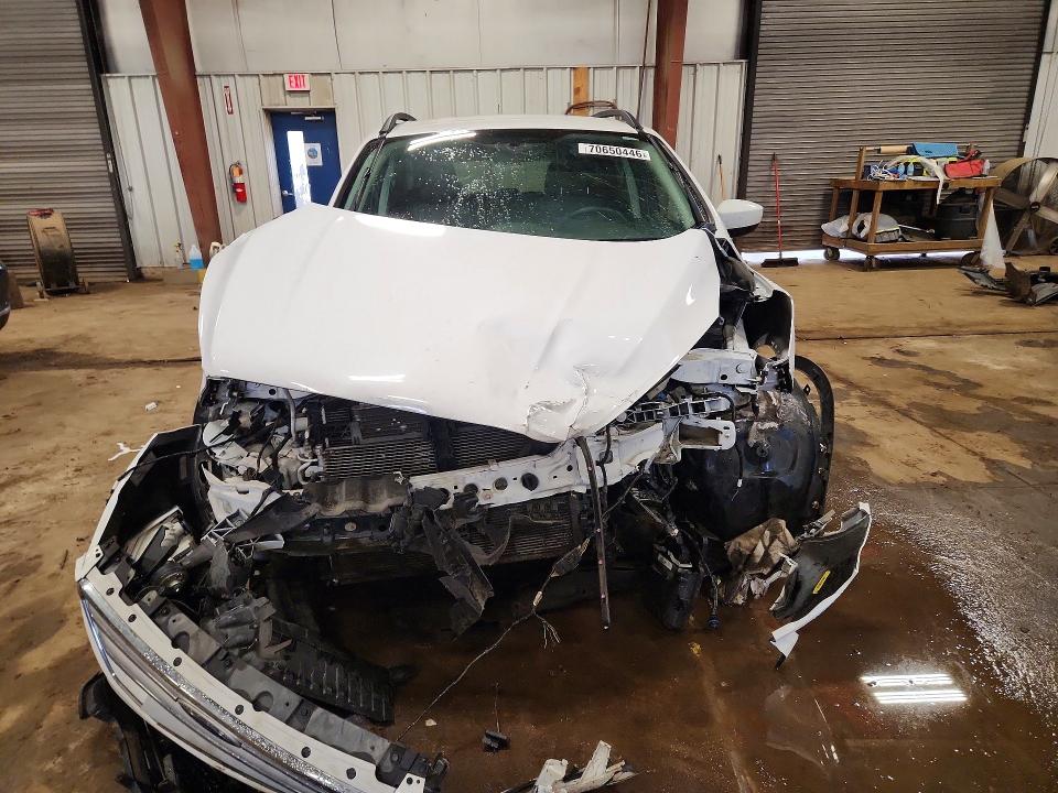 70650446 :رقم المزاد ، 1FMCU0GDXJUA96302 vin ، 2018 Ford Escape مزاد بيع