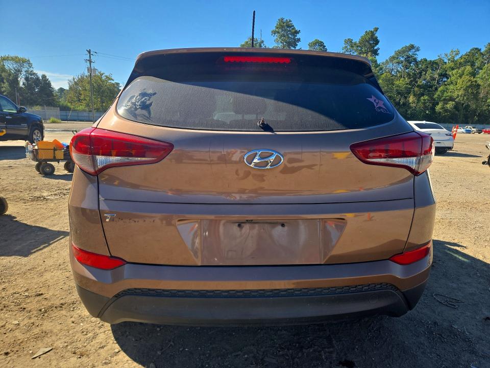 2016 Hyundai Tucson მანქანა იყიდება აუქციონზე, vin: KM8J33A45GU138954, აუქციონის ნომერი: 71307386