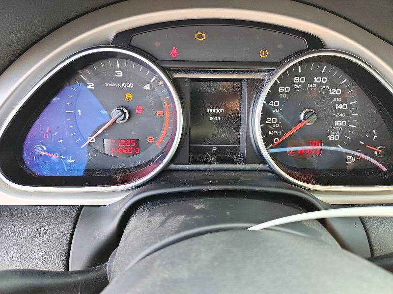 72567606 :رقم المزاد ، WA1LMAFE3BD005533 vin ، 2011 Audi Q7 مزاد بيع