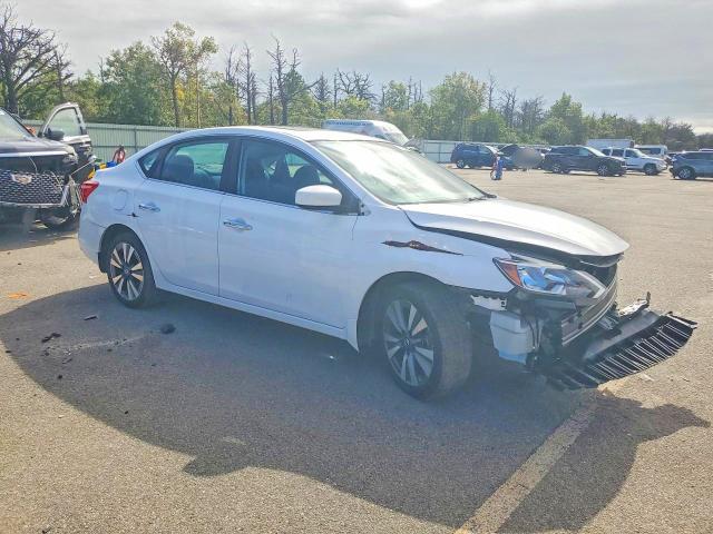 70632606 :رقم المزاد ، 3N1AB7APXKY455100 vin ، 2019 Nissan Sentra مزاد بيع