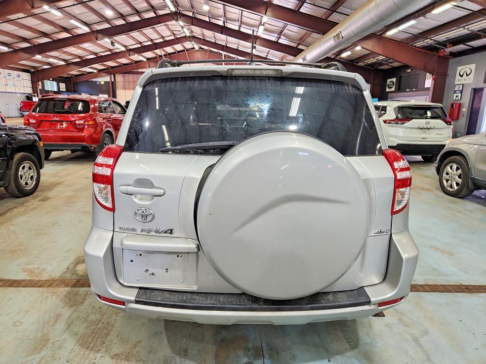 68339736 :رقم المزاد ، 2T3BF4DV1AW072715 vin ، 2010 Toyota Rav4 مزاد بيع